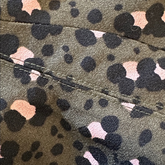 Boden Army Green Black & Pink Leopard Print Tillie Boiler Jumpsuit Size 6 Petite - Picture 2 of 9